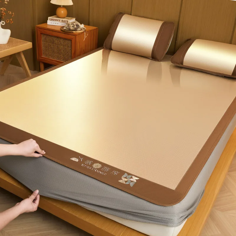 

Летний охлаждающий коврик из ледяного шелка и бамбука Pure Vine, современный китайский складной универсальный наматрасник