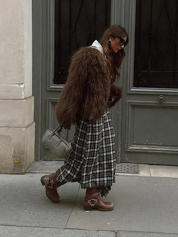 Solid Women Chic Fluffy Faux Fur Coat Luxury Warm Long Sleeve Loose Cardigan Jacket Casual 2025 Lady New Winter Street Outerwear