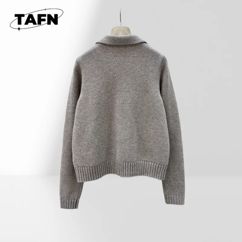 프리미엄 솔리드 컬러 포켓 재킷, 세련되고 스타일리시한 푸퍼 베스트 재킷, 활동적인 라이프스타일에 적합, 가을/겨울 AG3121