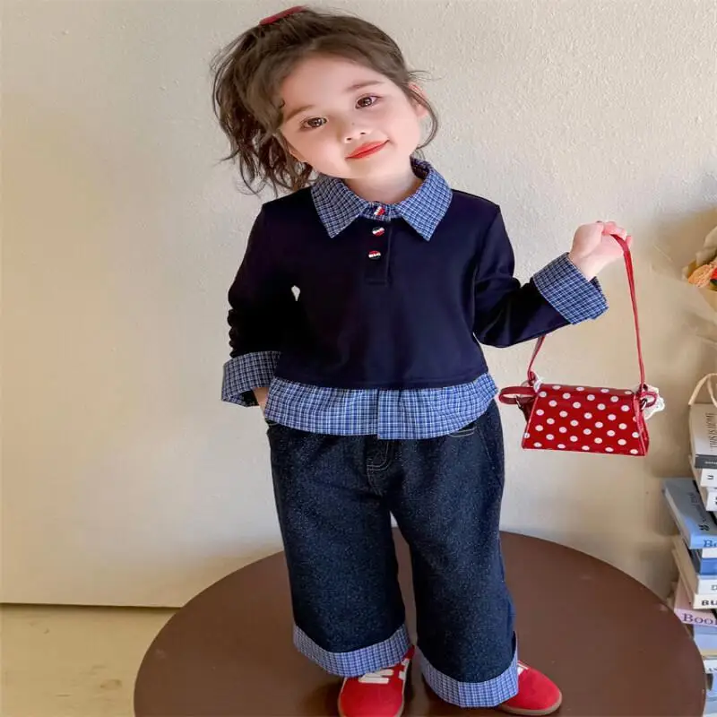 الفتيات الصغيرات الدنيم السراويل قطعتين مجموعة جديدة للأطفال النمط الغربي المرقعة هوديي موضة 2 قطعة الملابس سترة الصبي بلايز