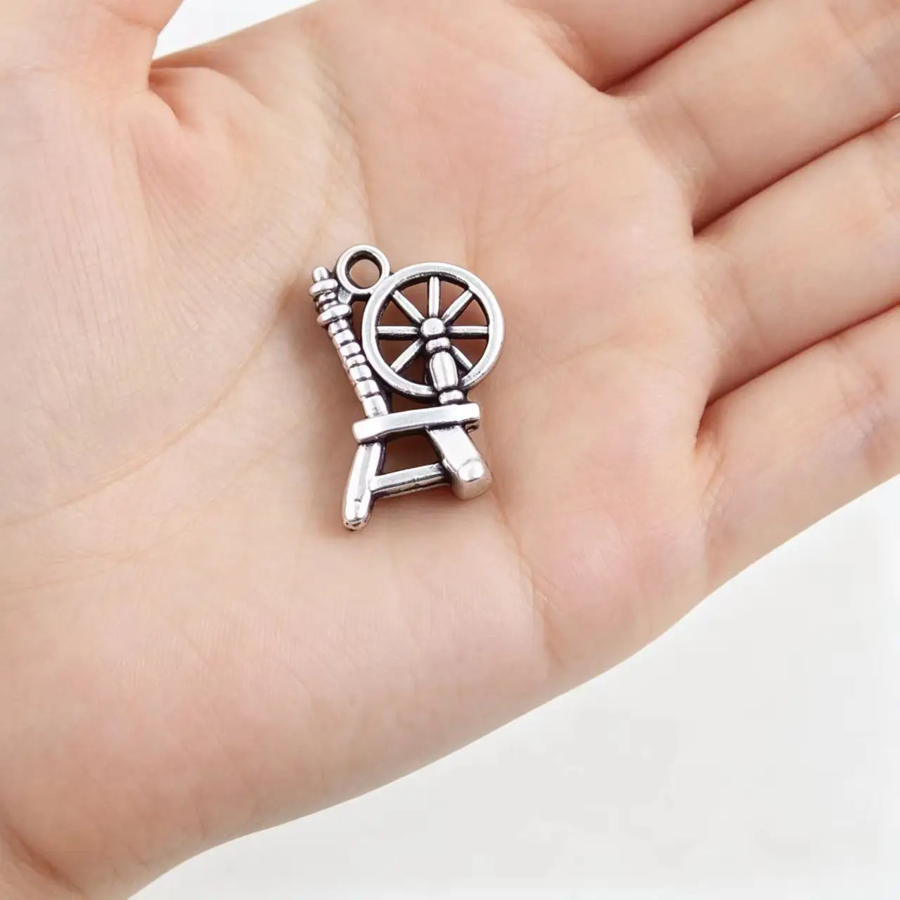 10Pcs Tibetan Silver Spinning Wheel Charms Pendant Antique DIY Jewelry Making Findings, Fashion Boho Bracelet Necklace Accessory