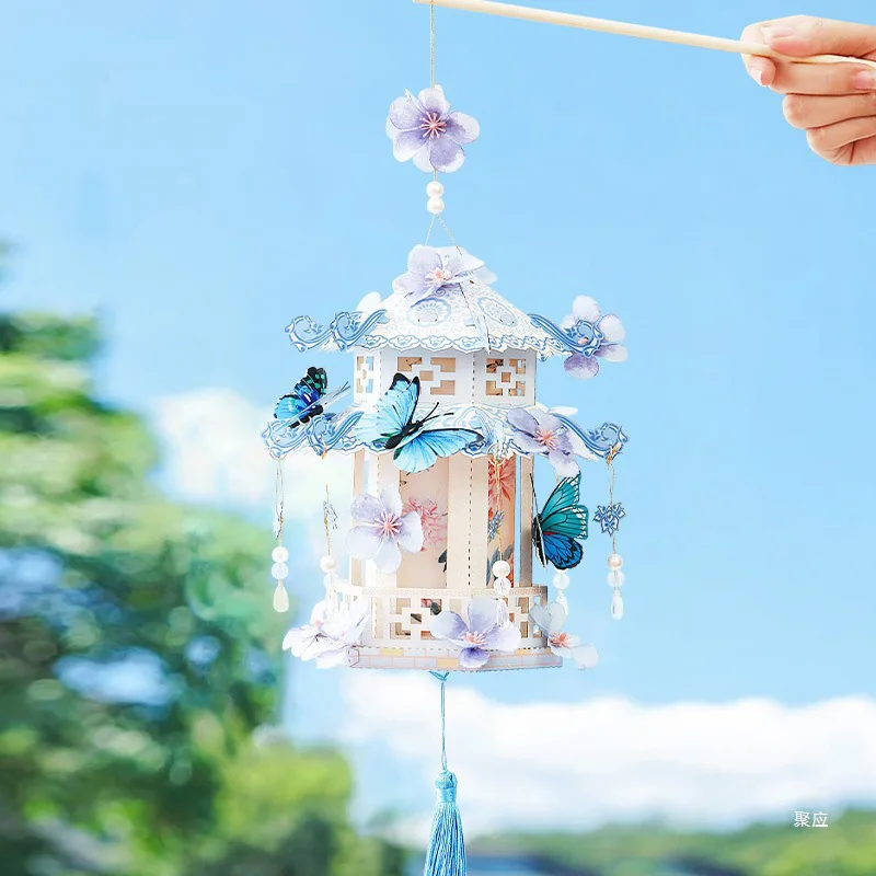 New Handheld Butterfly Lantern Shape DIY Lantern Handmade Luminous Lamp Holiday Hanging Light Decor Birthday Gift Lantern