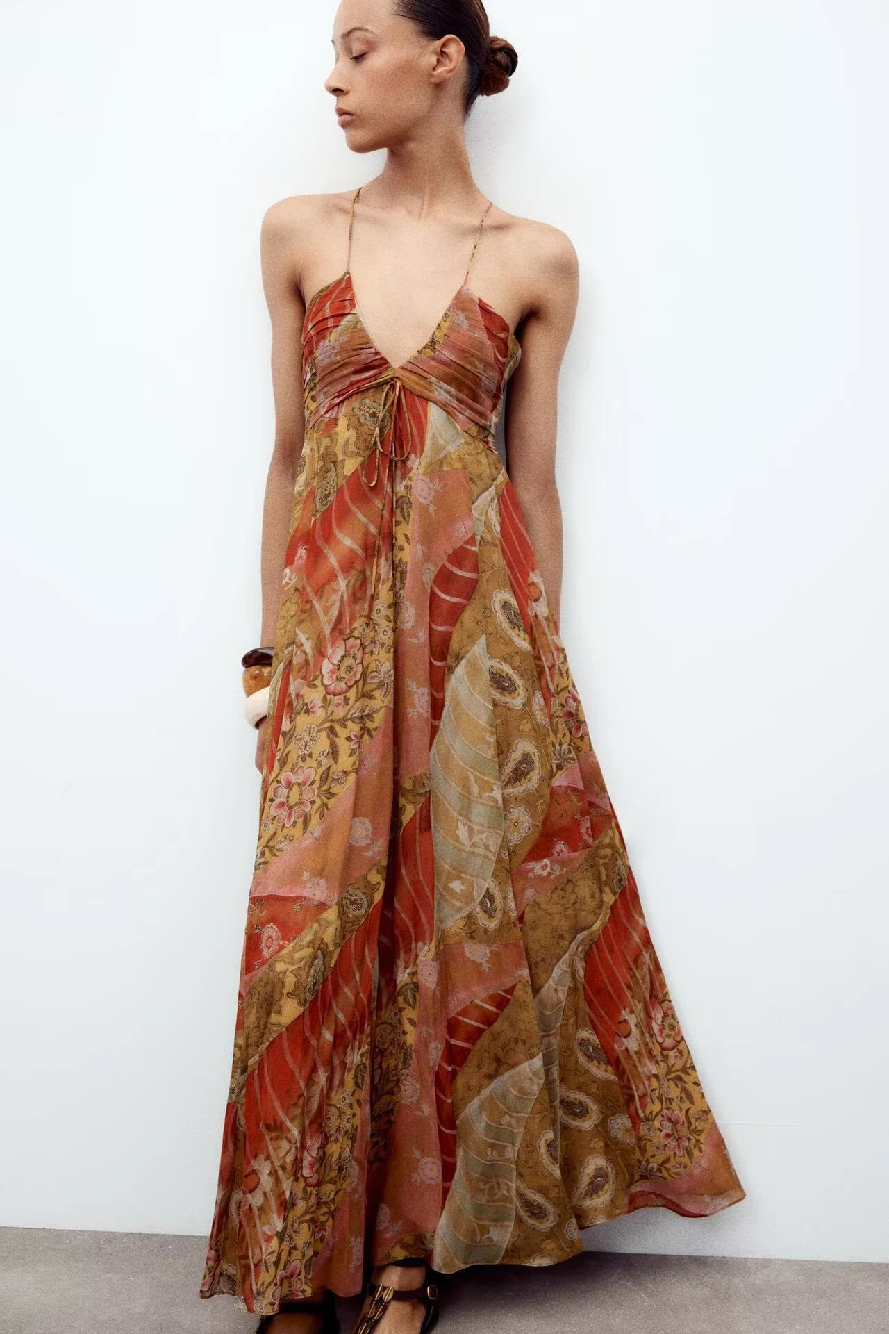 여름 신상 여성 패션 캐주얼 플로럴 프린트 미디 드레스 하이웨이스트 V넥 슬림핏 티셔츠 원피스