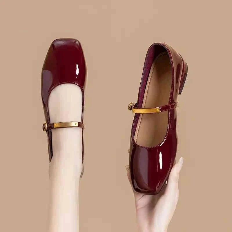 Round Toe Shallow Mouth Women's Single Shoes 2026 Spring New Single Button Shoes Versatile French Women's Shoes