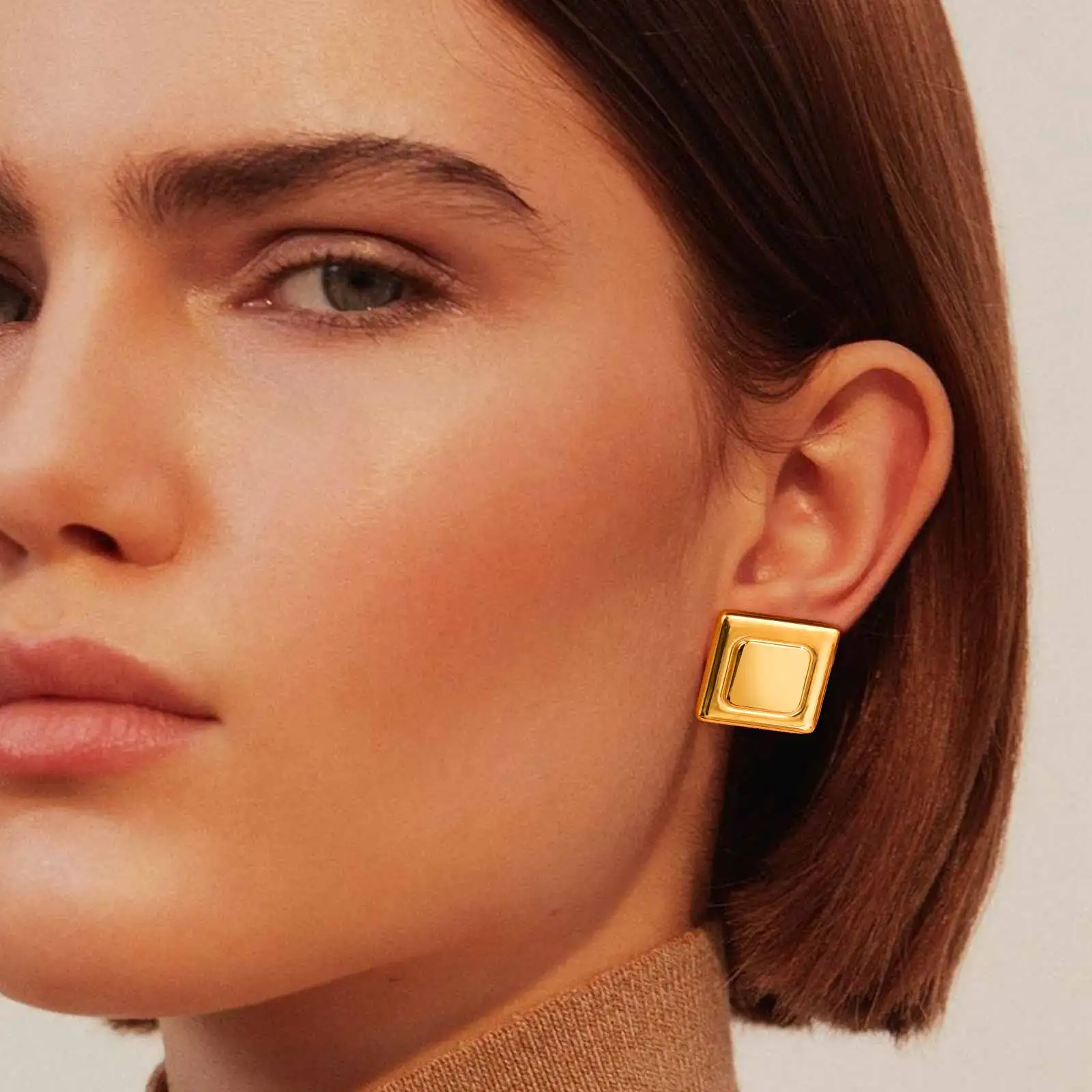 

High Quality Square Stud Earrings for Women,18K Gold-plated Stainless Steel Statement Earrings,Geometric Jewelry Gift