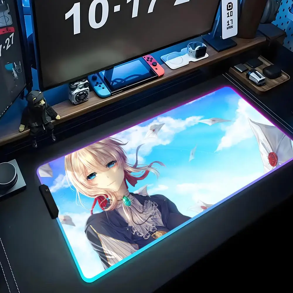 

Anime violet evergarden Mouse Pad RGB Gaming Mousepad Big LED Pad PC Desk Mat Luminous Mouse Pad Large Keyboard Mugats Table R