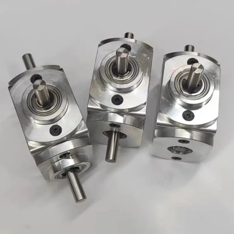6MM Output Shaft Right Angle Transmission 1M 20T Bevel Gearbox T-Type Cross 90 Degree Commutator Speed Ratio 1:1 Max 2000RPM