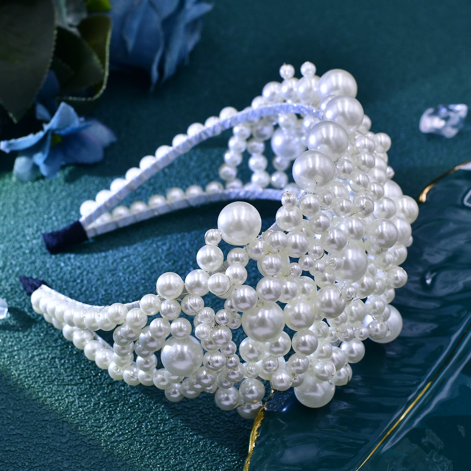 Elegant Pearl Bride Hair Hoop Fashion White Color Faux Pearl Wedding Headband Butterfly Shape Party Headwear HP704