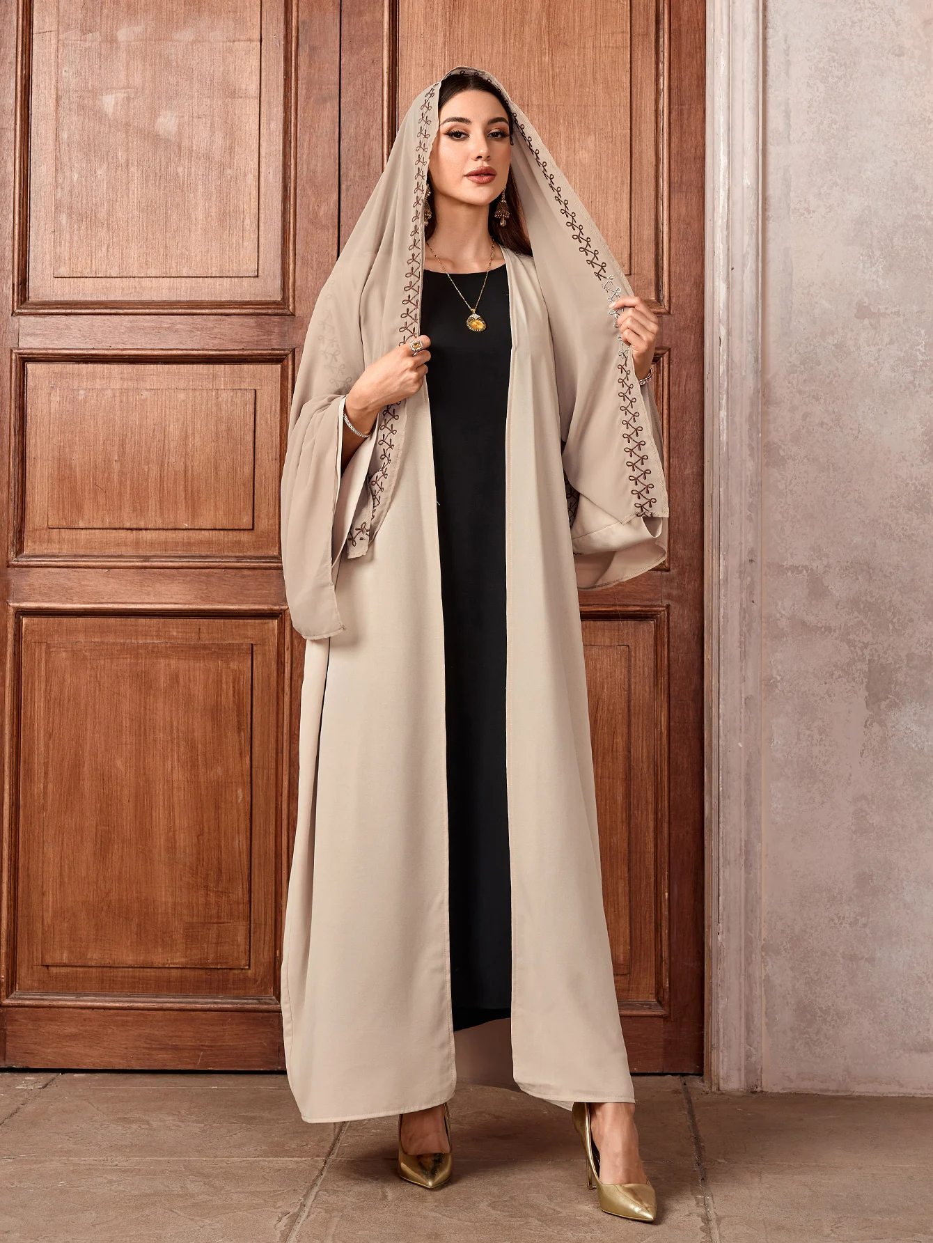 Batwing Sleeve Buckles Embroidered Abaya Dress Kimono Coat Outwear Women Long Sleeve Loose Arabic Muslim Dubai Moroccan Caftan