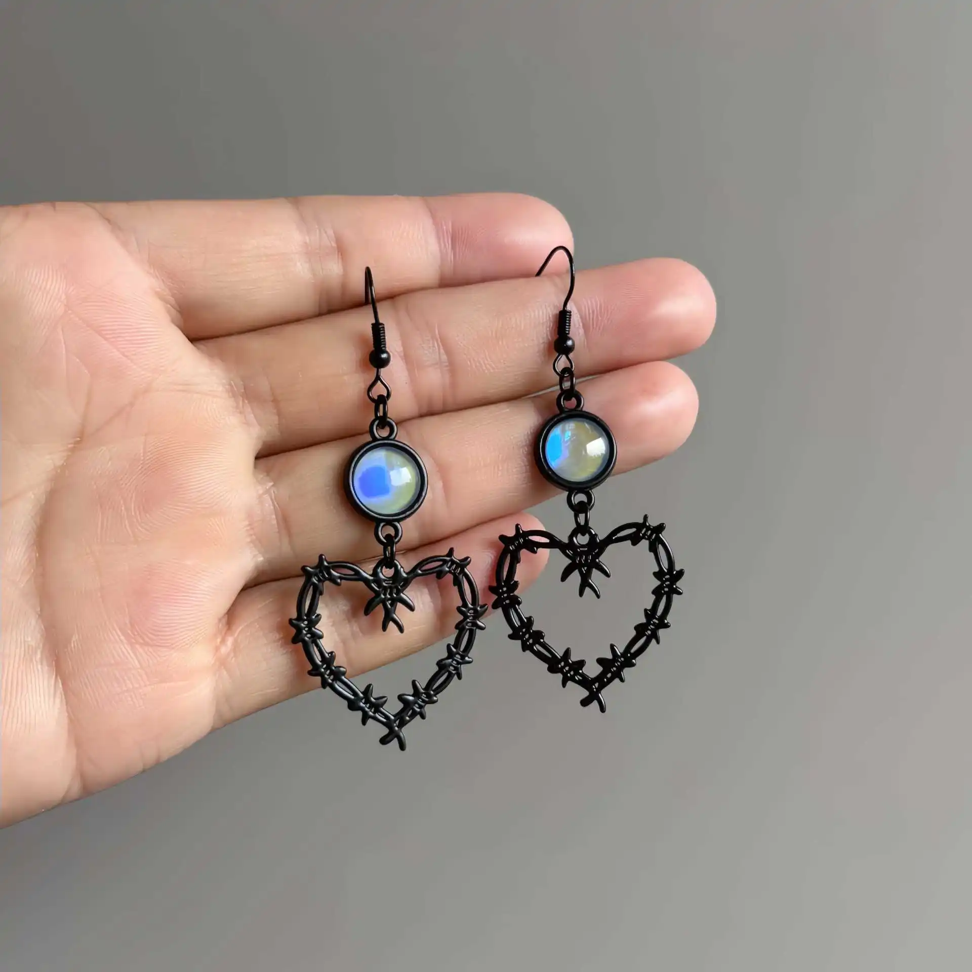 Gothic Barbed Wire Hoop Earrings for Women Goth Black Heart Earrings Punk Large Chunky Earrings Big Dangle