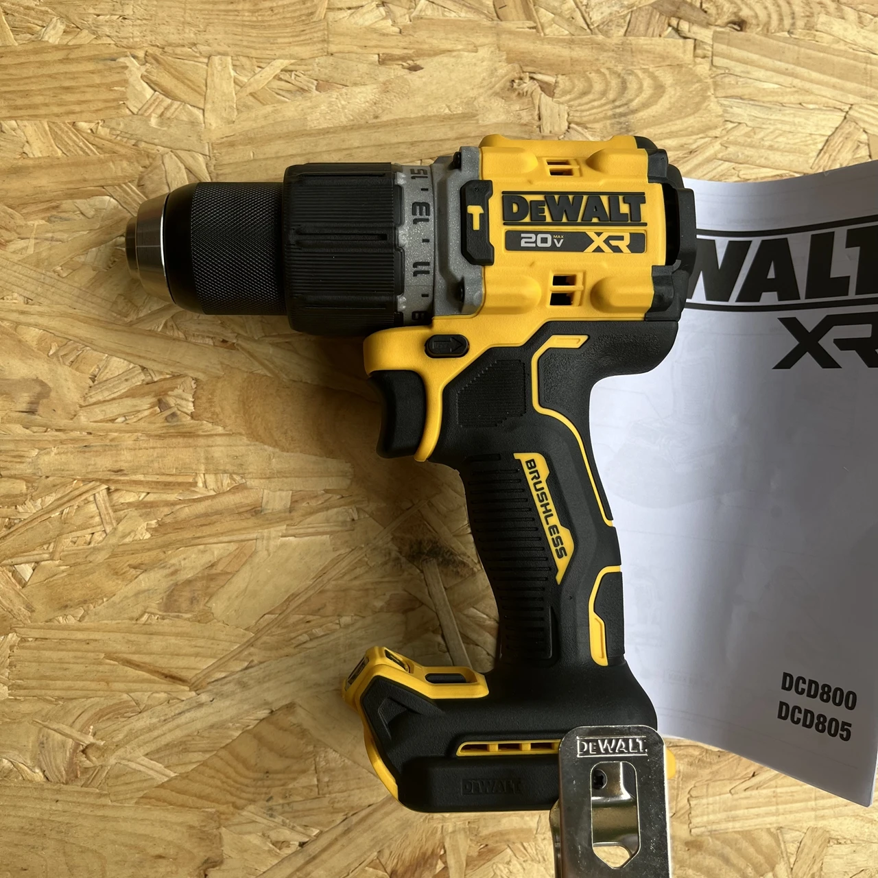 Dewalt DCD805 Комплект аккумуляторной ударной дрели Голый инструмент 20 В МАКС. 1/2 дюйма Аккумуляторные электроинструменты DCD805B Бесщеточная ударная дрель