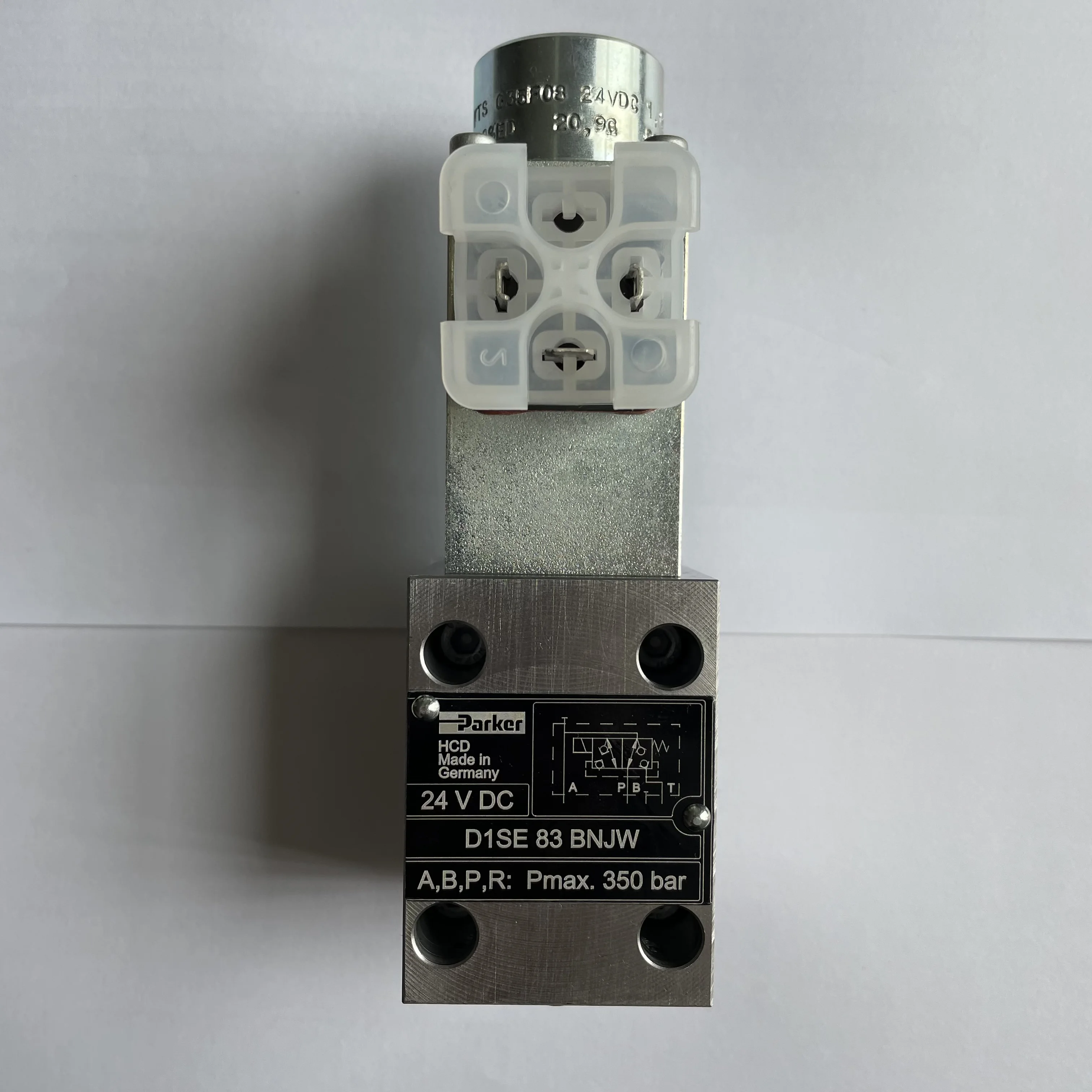 صمام التحكم الاتجاهي من النوع المقلوس 3/2 طرق من p arker - سلسلة D1SE | # D1SE83BNJW