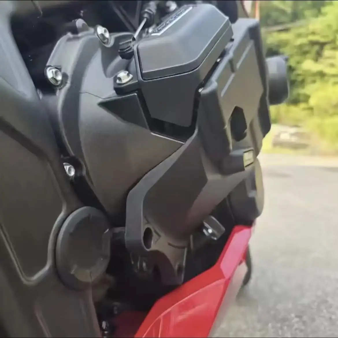 لهوندا CBR650R E-Clutch 2024-2025 + / CB650R E-Clutch 2024 + 2025 غطاء محرك الدراجة النارية GB سباق الغطاء الواقي الملحقات