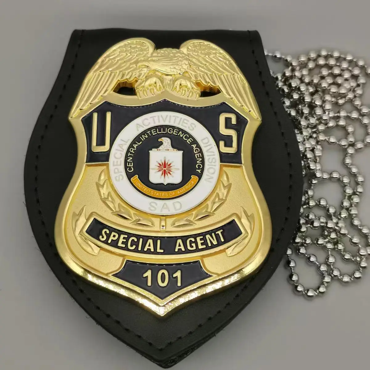 

U.S.Special operations division badge nd accessories film and television props 1:1