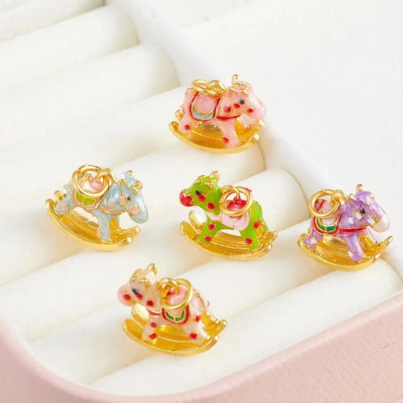 

Zodiac Horse Ancient Method Gold Sand Pendulum Swinging Pendant Enamel Color Nelace Clavicle Chain DIY Jewelry Oil Drop Cartoon