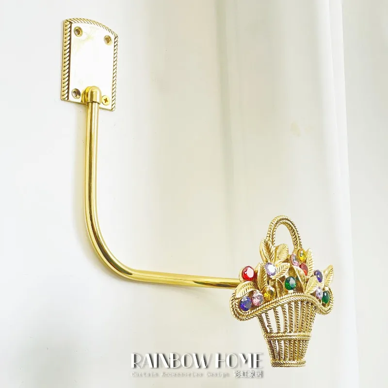 Brass curtain hooks for jeweled flower baskets, brass curtain hooks, wall hooks, tie hooks, light luxury living room and bedroom