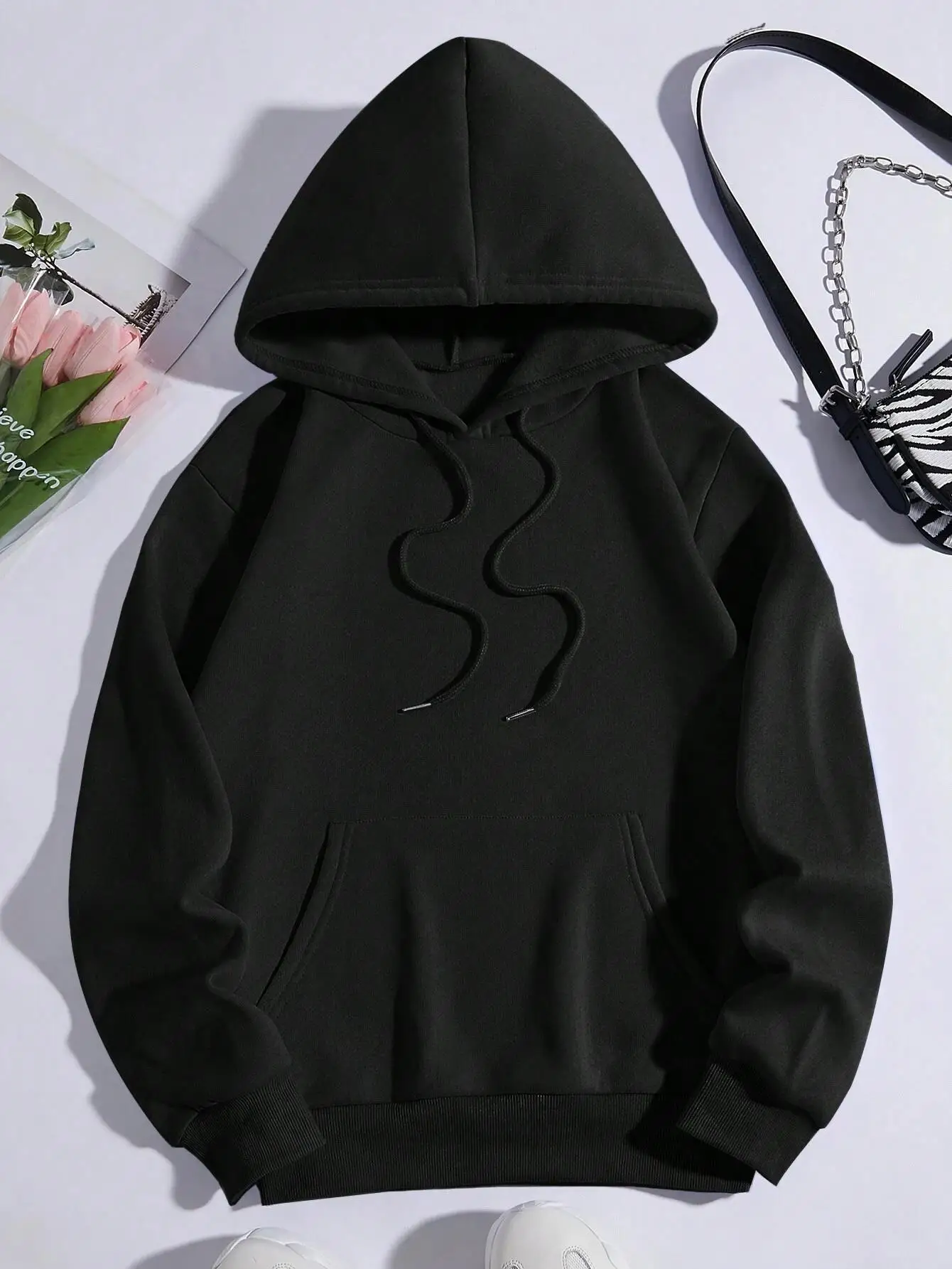 Butterflies And Flowers Simple Style Women Hoodies Fashion Crewneck Sweatshirt Casual Oversize Hoody Autumn Fleece Sportswears