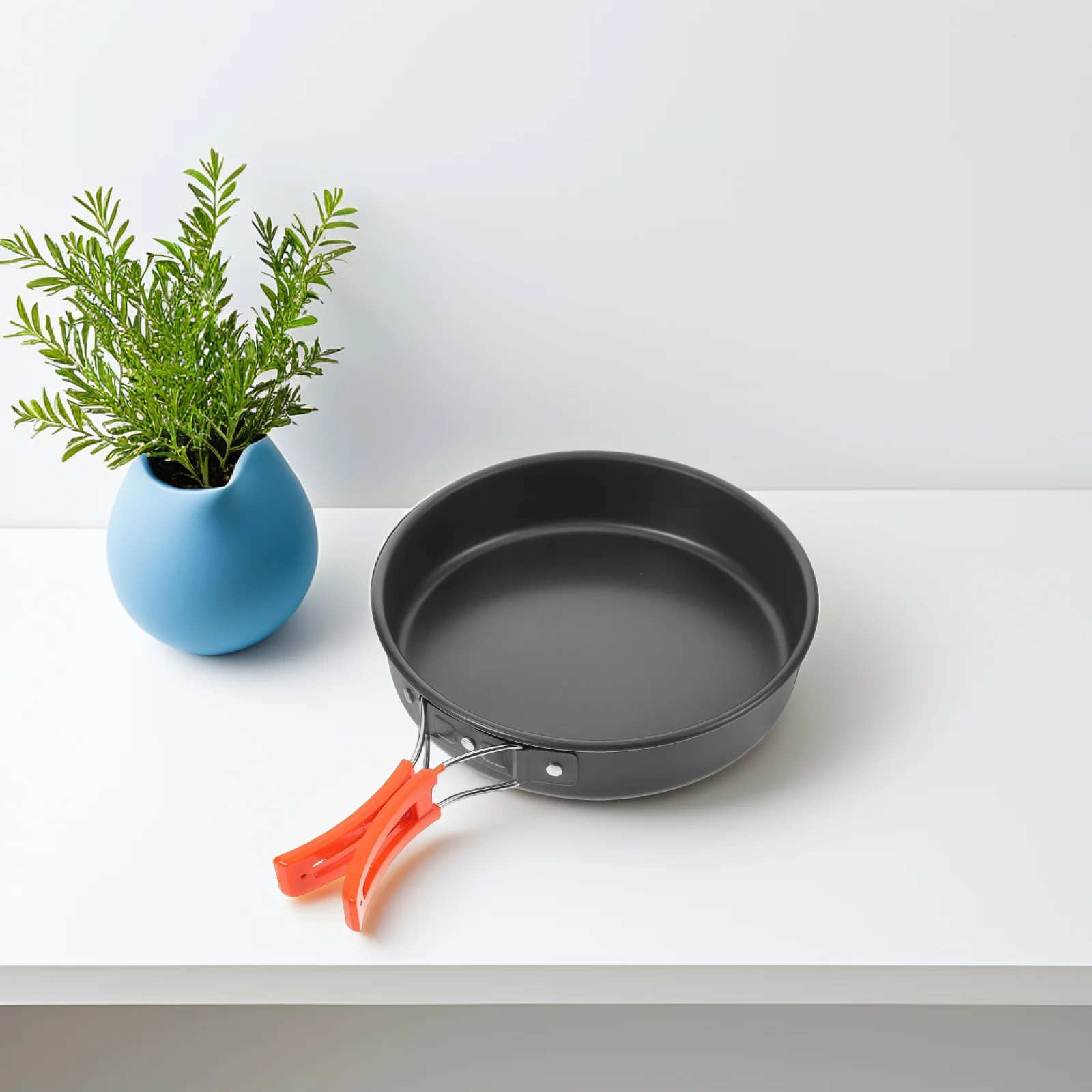 

1pc Outdoor Camping Frying Pan Aluminum Alloy Lightweight Nonstick Coating Multifunctional Cooking Utensil for Hiking