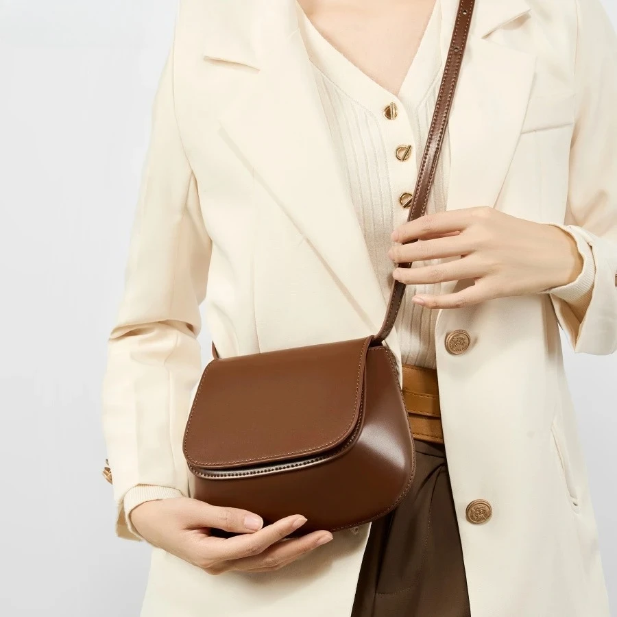 

2026 Underarm cowhide Genuine leather handbags women vintage shoulder bag female luxury bags womens high quality