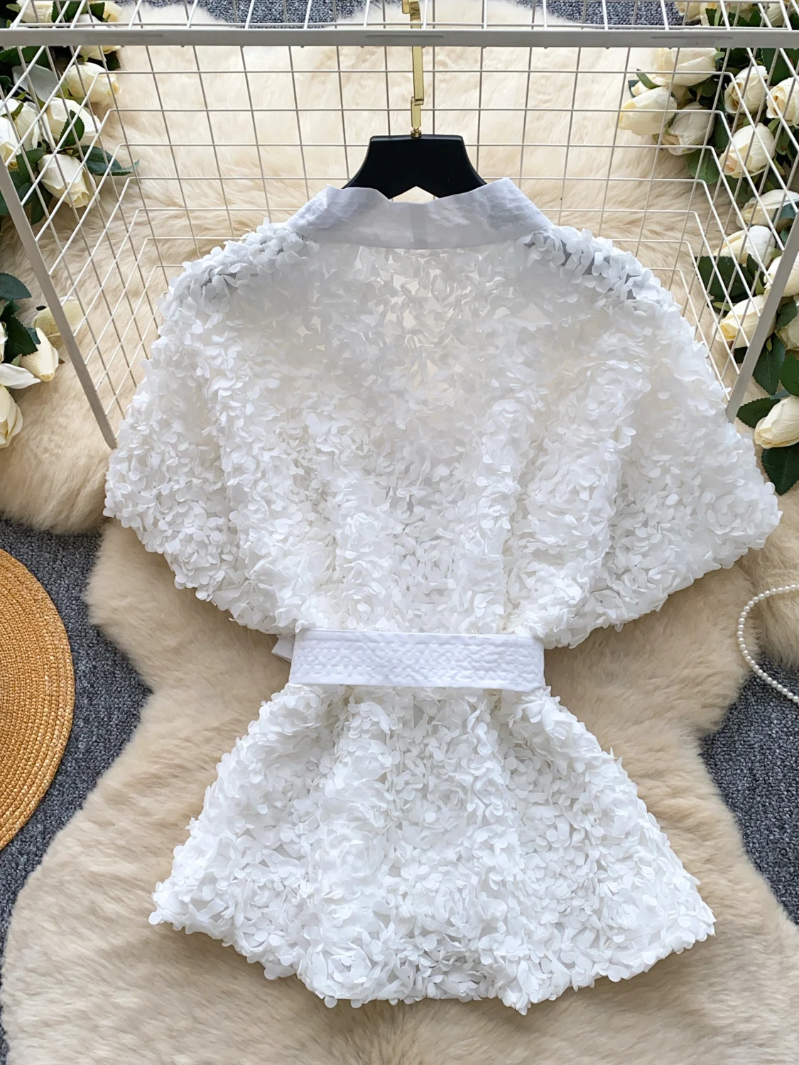 Ele Fene V-Ne خصر مربوط ثلاثي الأبعاد مزين بالدانتيل irt قميص نسائي أنيق أنيق كوري Sle فضفاض مناسب من ألياف البوليستر