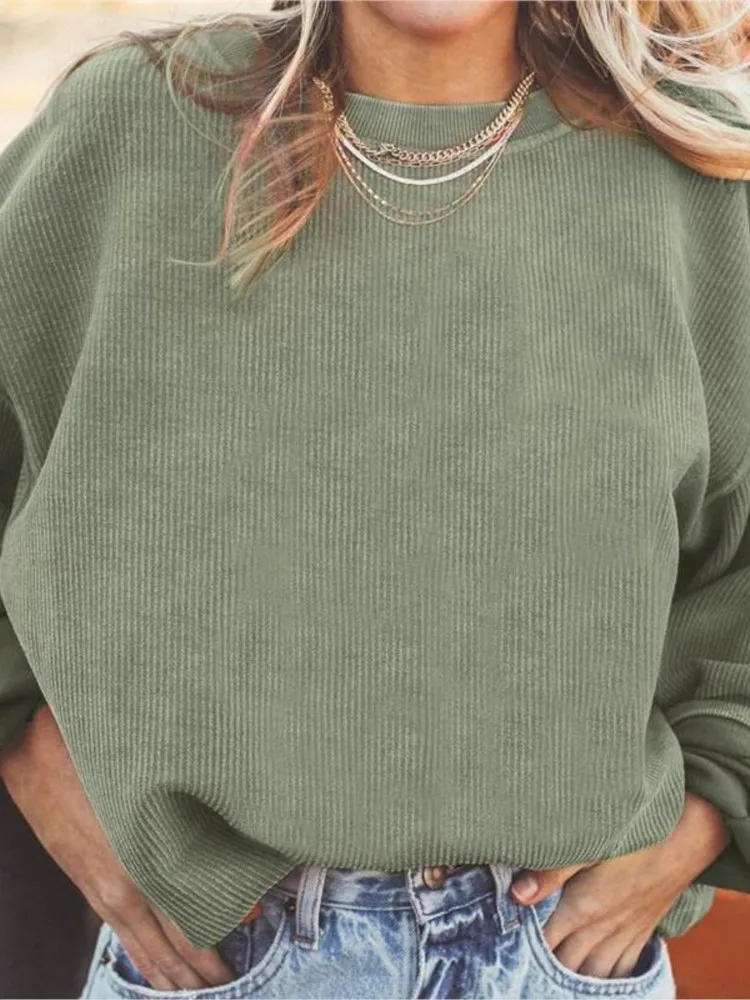 เสื้อสเวตเชิ้ตสีทึบเรียบง่ายของผู้หญิงฤดูใบไม้ร่วงและฤดูหนาวสบาย ๆ ลำลองหลวมคอกลมแฟชั่นเสื้อแขนยาว