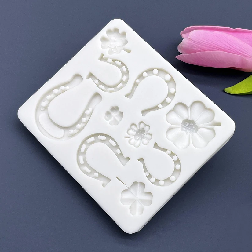 Horseshoe Four Leaf Clover Lucky Silicone Mold Sugarcraft Chocolate Cupcake Baking Mold Fondant Cake Decorating Tools