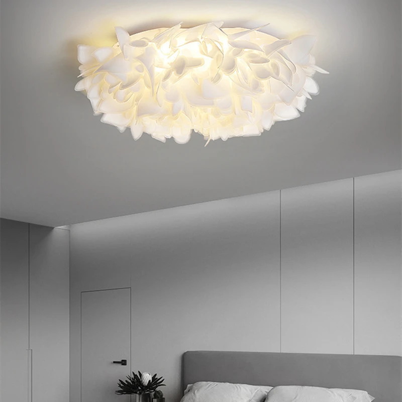 Modern LED Ceiling Light Nordic Warm and Romantic Indoor Lighting Flower Petal Chandelier for Living Room Dining Decoration Lamp