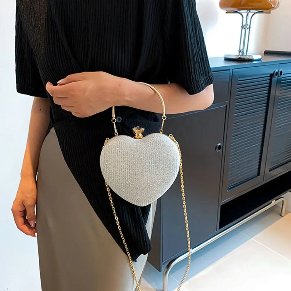 Evening Clutch Bag Women Bag Shiny Handbag Heart Shape Metal Clutches Bag Fashion Chain Shoulder Crossbody Bag Luxury Lady Purse