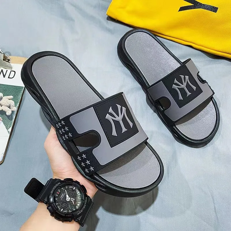 Summer Sandals Slippers Men Beach Outdoor Non-Slip Fashion Flip-Flops Brand Sports Street Wear Casual Shoes Ciabatte Uomo Trend