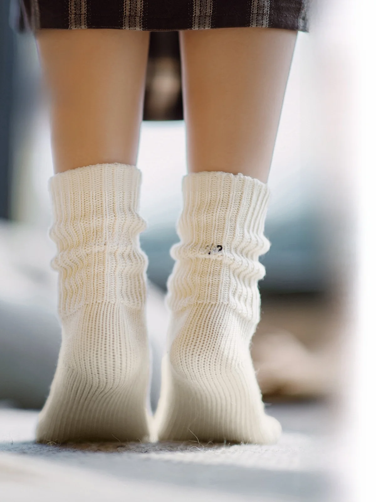 

Maden Embroidered Knitted Sos Thi Yarn Retro Chunky Woolen Mittens Women's Mid-Calf Autumn Winter Long Sos Cotton Polye...