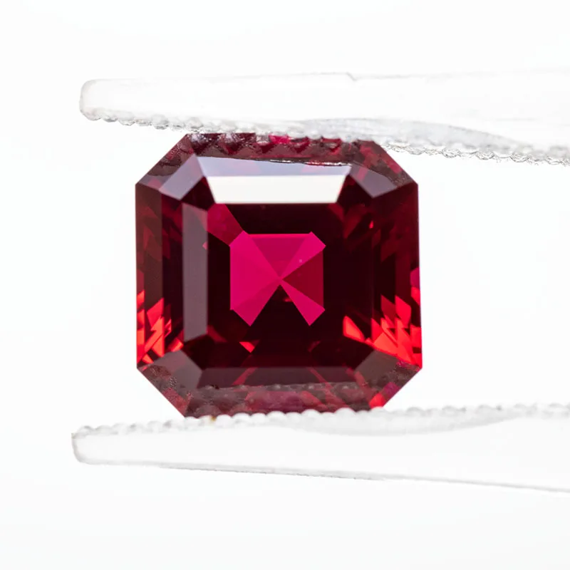 Hochwertiger Laborgezüchteter Rubin in Asscher-Schliff Taubenblutrote Farbe Edelstein-Anhänger für DIY-Schmuckherstellung Wählbares Zertifikat – Detail 5