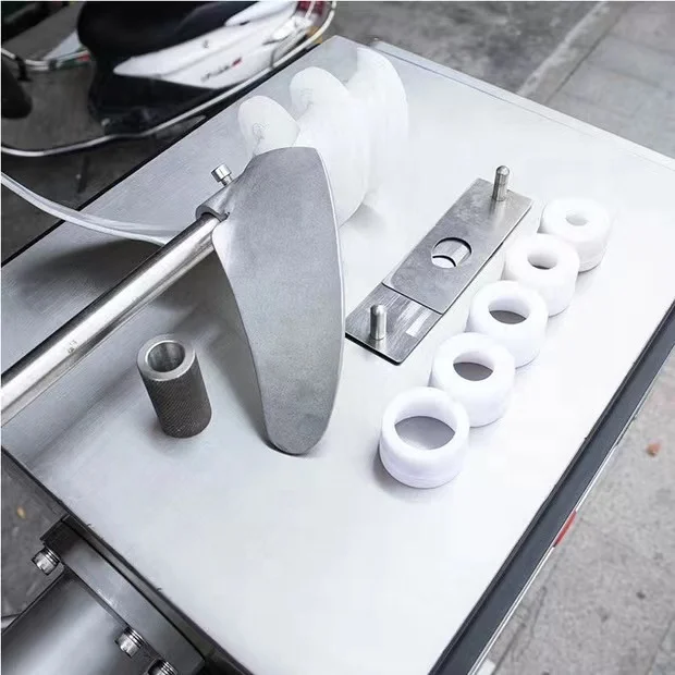 High Speed Automatic Beef Ball Fish Ball Making Machine Meat Ball Forming Machine