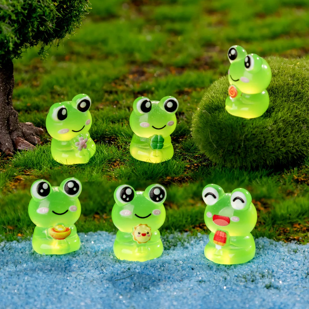 Kawaii Luminous Smiling Frog Resin Charms