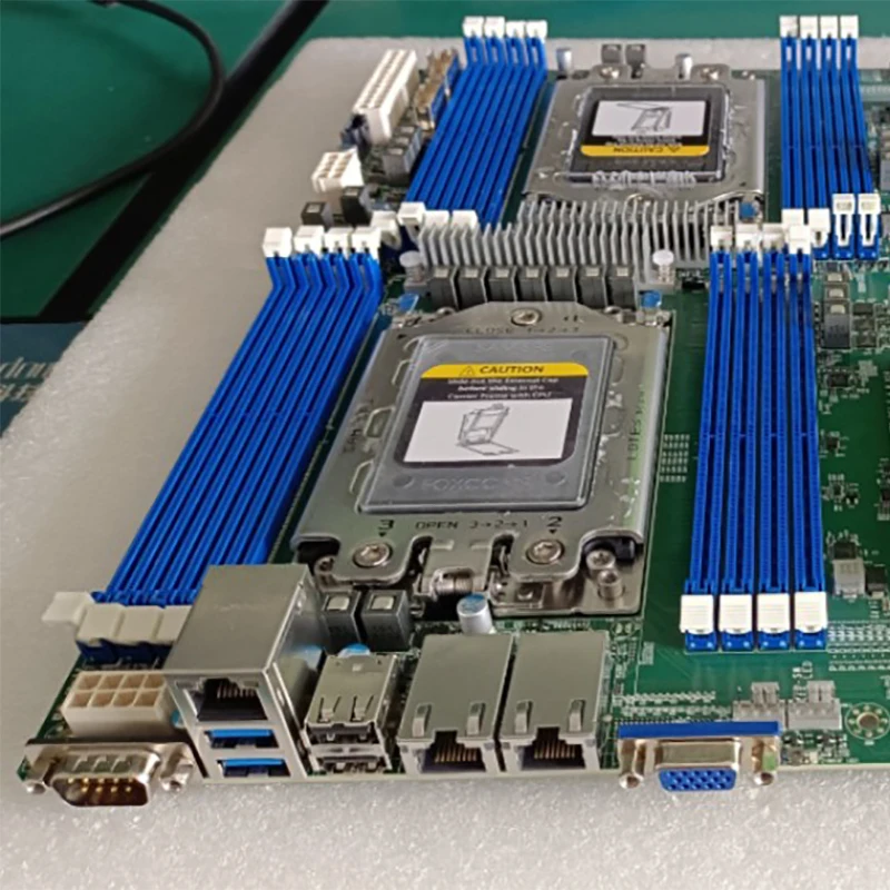 For Supermicro 2-Way Server EATX Motherboard Chipset 7002/7003 Series Supports Pcie4 H12DSi-N6