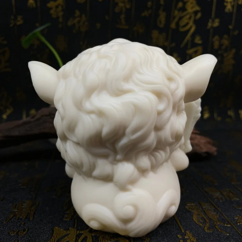 New Ivory Nut Carved Magic Beast Wisdom Lion Ornaments9.7/9.4cmDesktop Tea Ornaments for Office and Car Decorative Ornaments