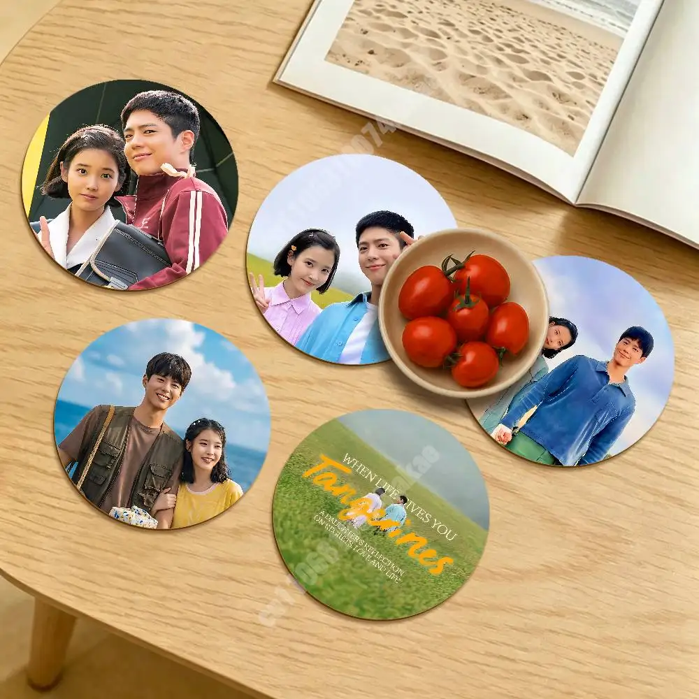 

Korean Drama When Life Gives You Tangerines Round Coaster for Drink Cup Minimalist Table Setup Relaxing Aesthetic Workspace