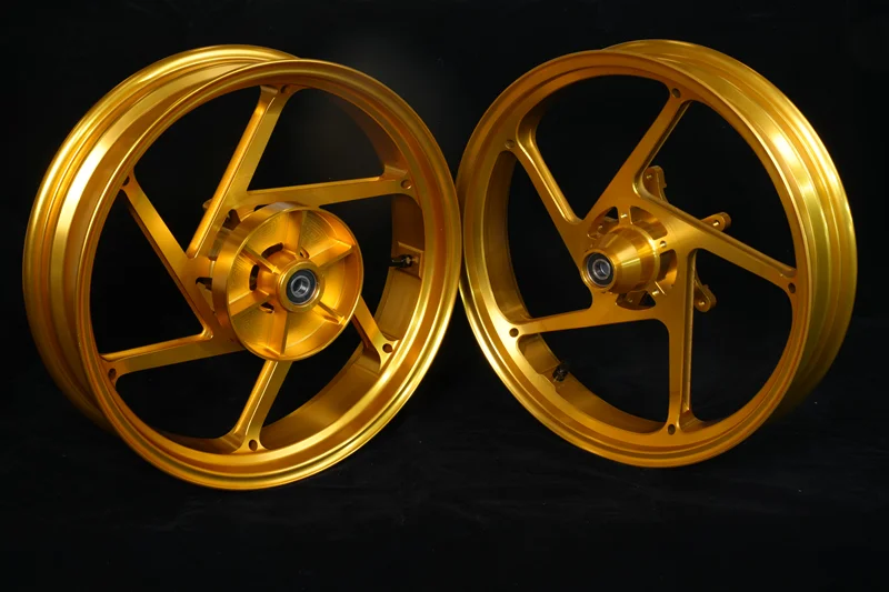 Motorcycle Forged Aluminum Alloy 6082 Wheel Hub High Quality Body System Component for Retrofit/Upgrade 1 Year Warranty