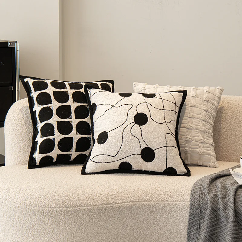 

2026 Black White Light Luxury Cushion Cover Camellia Jacquard Embroidery Pillow Covers Decorative Nordic Living Room Pillowcases