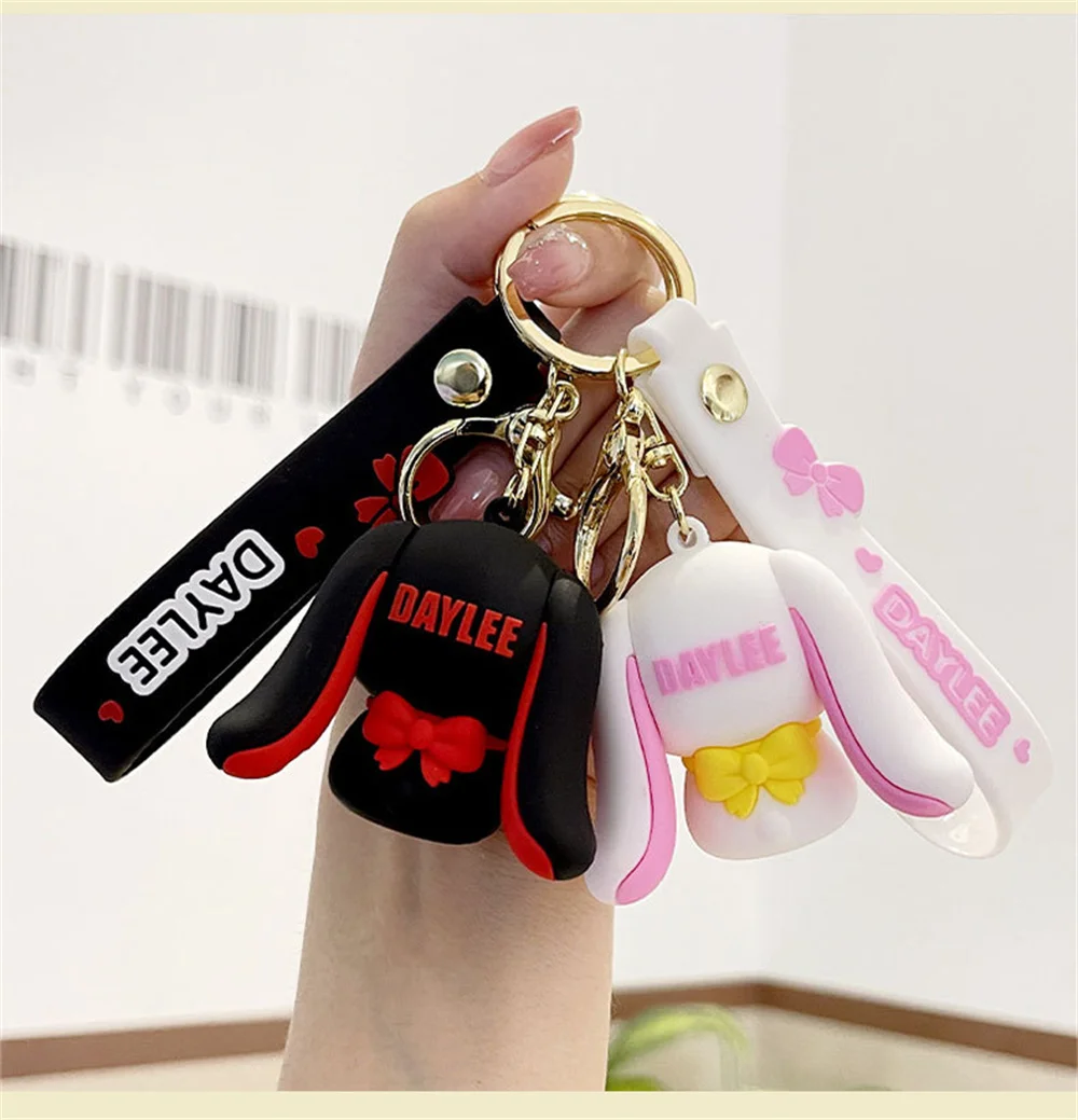 

Original Dali Rabbit Cartoon Key Chain Cute Couple Pendant Small Accessory Figurine Bag Pendant Car Key Chain