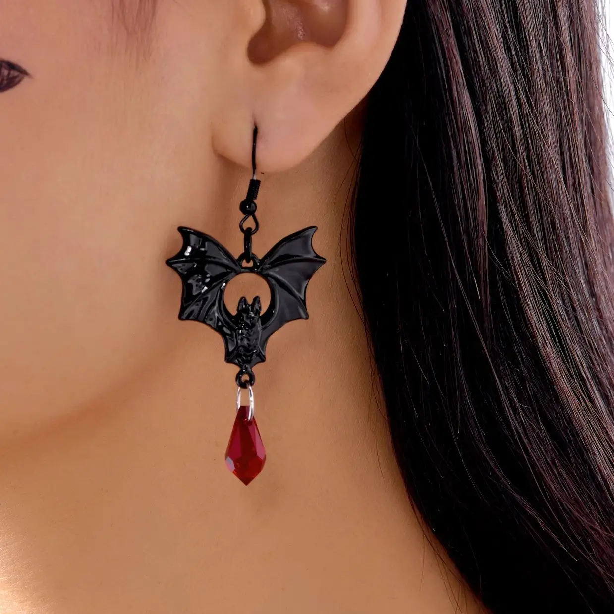 Klassische Gothic Vampir Fledermaus Ohrringe für Frauen Mann Vintage Schwarz Wassertropfen Kristall Fledermaus Anhänger Ohrringe Schmuck Zubehör