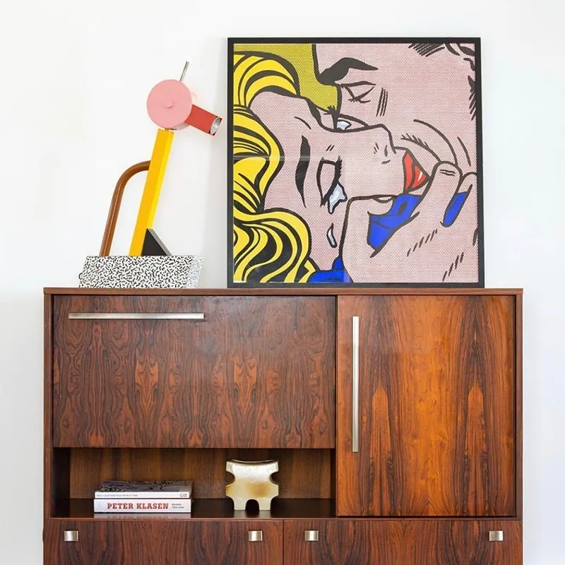 Lámpara de mesa con diseño de pato abstracto de Milán, lámpara LED de metal con forma de arcoíris para mesita de noche, dormitorio, habitación de niños, accesorio de iluminación decorativo para el hogar
