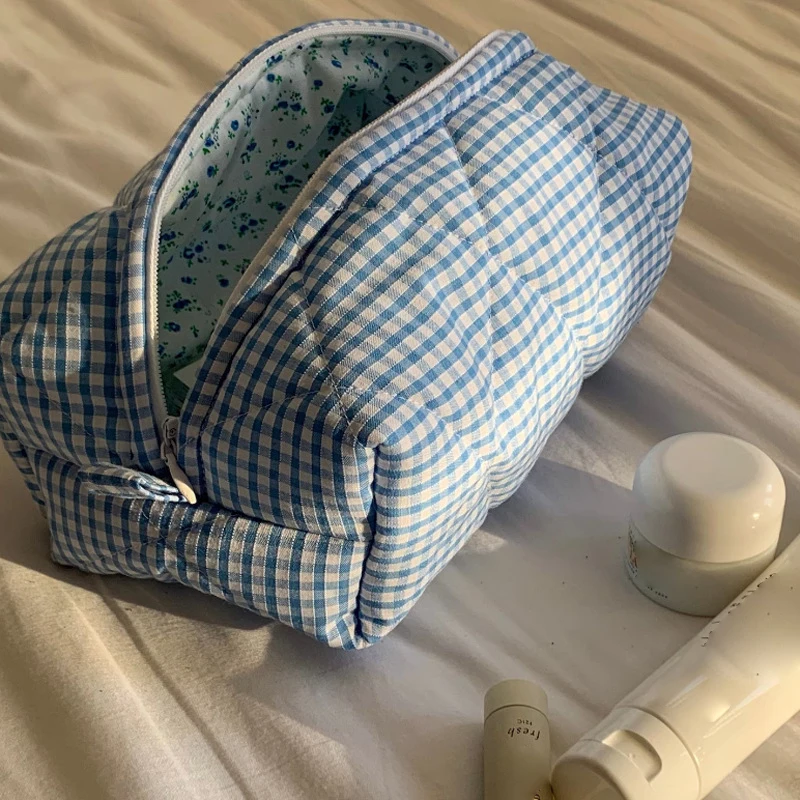 Borsa per il trucco a quadri alla moda con piccoli fiori freschi borsa da viaggio portatile di grande capacità borsa per il lavaggio in cotone borsa