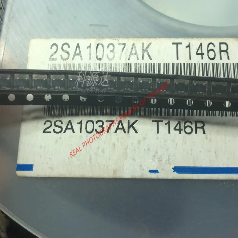 50pcs/lot 2sa1037 2SA1037AK Mark FR 2SA1037AKT146R TRANS PNP 50V 0.15A SOT-23 IC New and Original