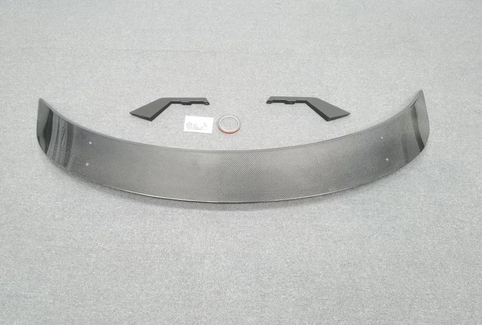 

Factory Hot Selling For Taycan Body Kit Taycan Upgraded RZ-style Carbon Fiber Spoiler