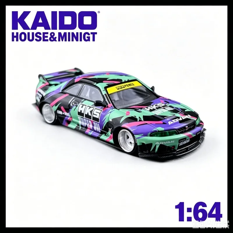 

KAIDO&MINIGT 1:64 Nissan R33 Skyline HKS die-casting alloy simulation model with openable lid, a gift that boys like.