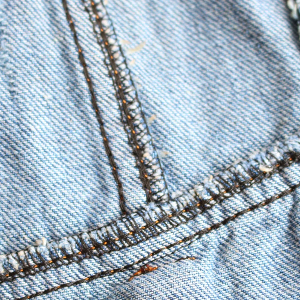 

Pet Clothes Denim Jacket Dog Apparel Retro Jeans Style Lapel Collar Button Closure Easy to Put on Take Off Fashionable Autumn