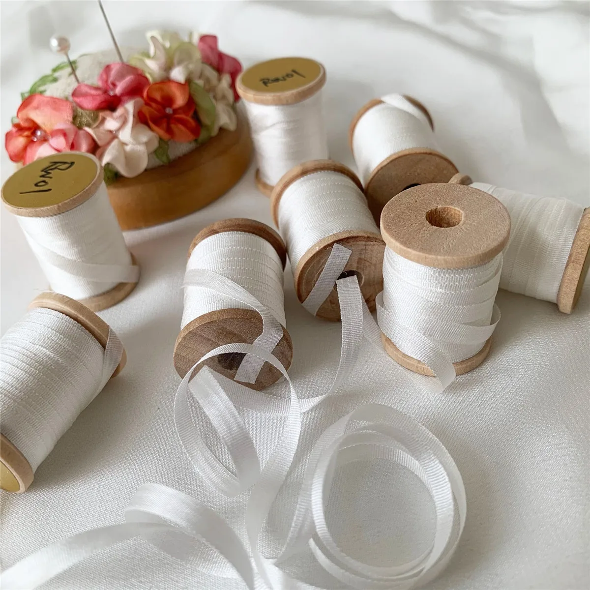 2mmX20mts 80colors 2-2 100% Pure Silk Embroidery Ribbon Thin Taffeta High Quality Silk Ribbon Anya Ribbon Handcraft