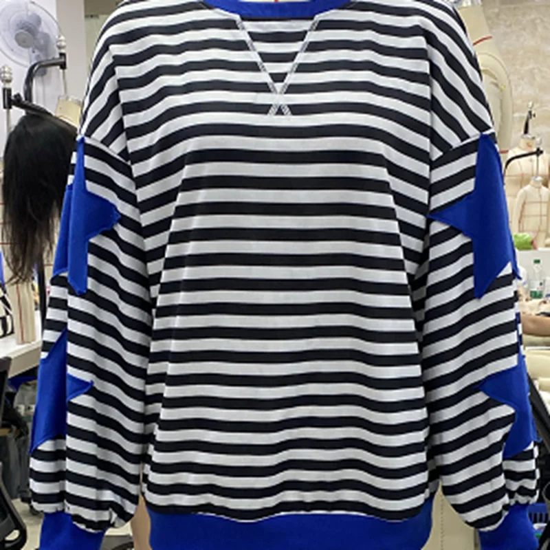 

Уличная женская толстовка со звездами и аппликацией, полосатая толстовка с длинным рукавом и круглым вырезом, свободный осенний пуловер, повседневные топы