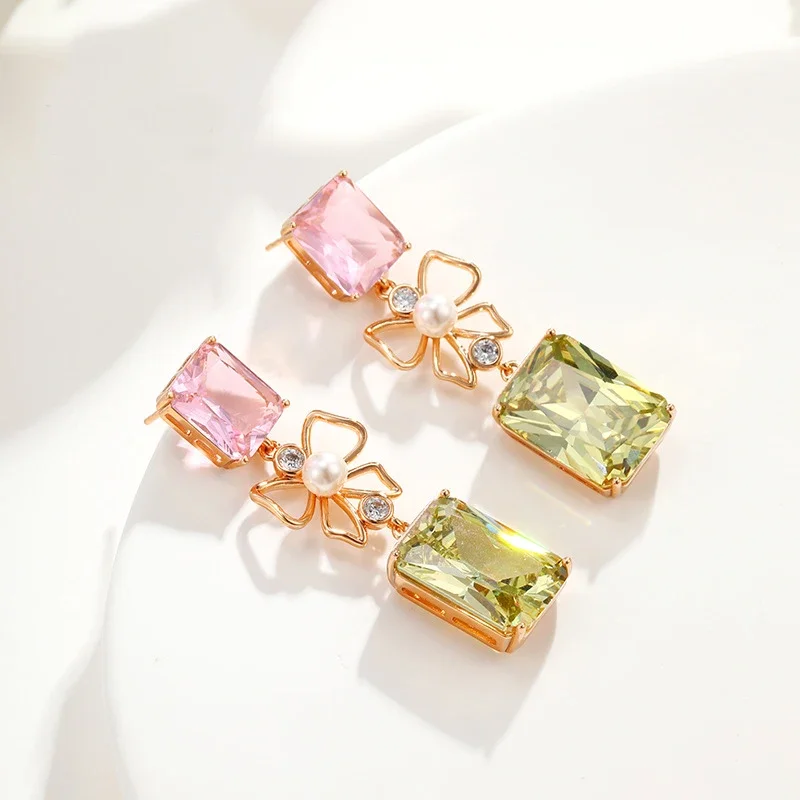 

2023 New Zircon Translucent Bow Square Earrings Personalized Fashion Light Luxury Earrings Girls Party Jewelry