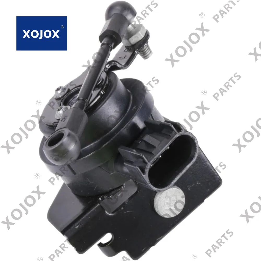 

XOJOX GM Genuine Parts 23110568 Front Passenger Side Headlamp Leveling Position Sensor